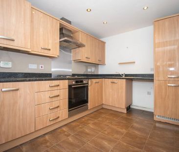 4 bedroom townhouse to rent - Photo 1