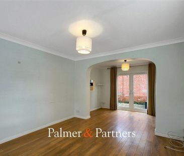 2 bedroom detached house to rent - Photo 3