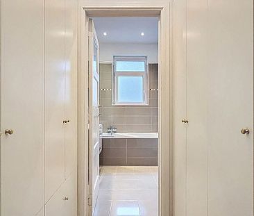 Appartement te huur in Elsene voor € 1.200 met 1 slaapkamer - Photo 4