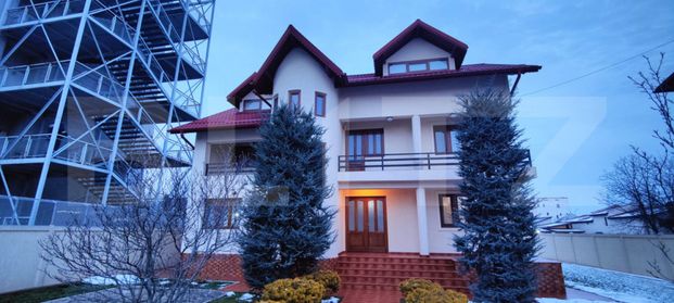 Reședință premium cu potențial medical sau business, zon - Photo 1