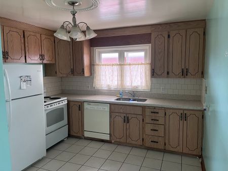 For Lease - 41 Pachino Boulevard Unit# Main, Toronto, Ontario - Photo 2