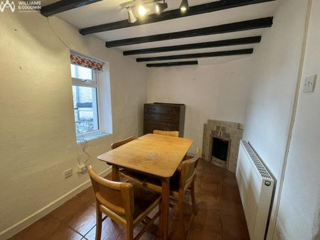 2 bedroom end of terrace house to rent - Photo 2