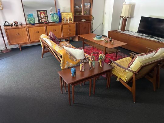 Broadbeach Waters - Photo 1