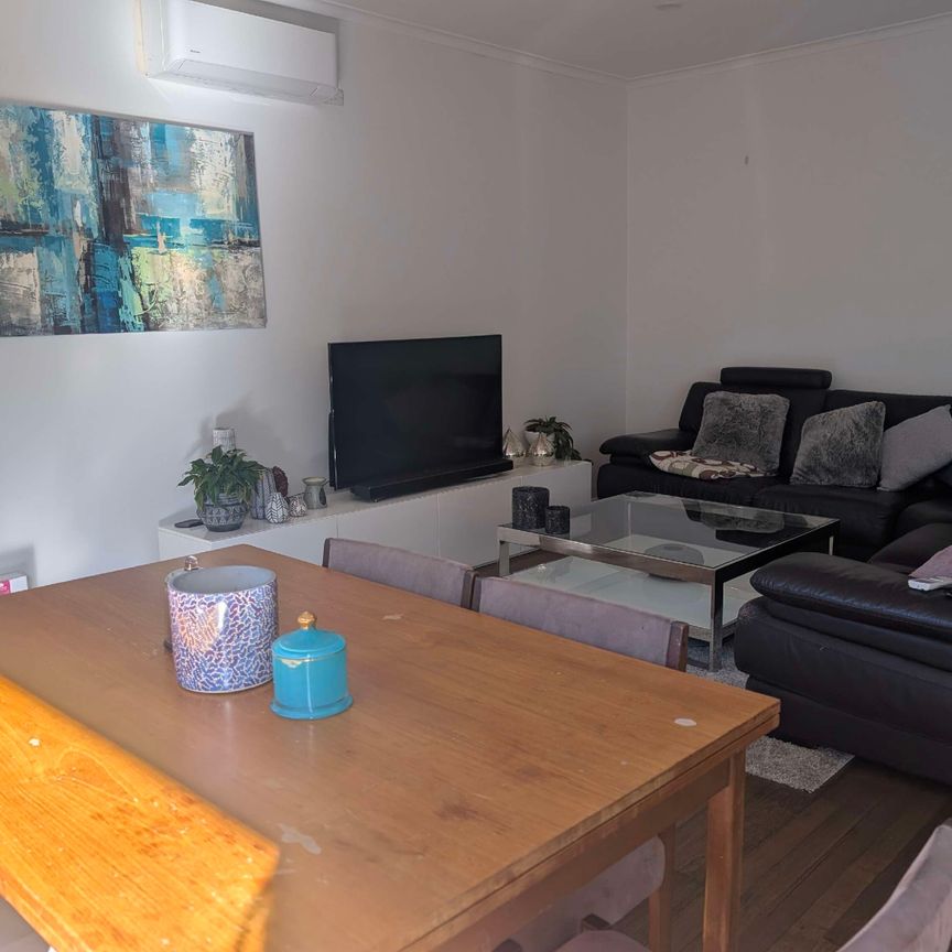 Brighton East - Photo 1