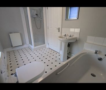 Room in a Shared House, Cromwell Road, SO15 - Photo 6