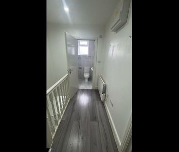 1 Bed Flat, High Road Leyton, E10 - Photo 3