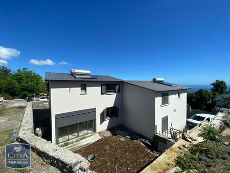 Location Maison 4 pièces 90m² BOIS DE NEFLES ST PAUL 97411 - Photo 5