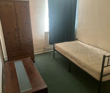 Room in a Shared House, Shaftesbury Avenue, HA2 - Photo 2