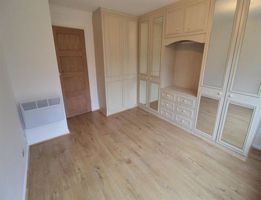 2 Bedroom Apartment Available Arranging tenancy - Photo 1
