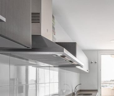 3 bedroom luxury penthouse for rent in Puerto Banus, Spain - Photo 4