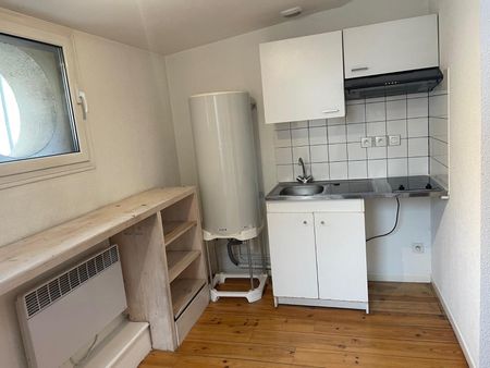 Location Appartement 2 pièces 31m² BORDEAUX 33300 - Photo 3