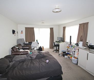 Room 1/4 Ethel Benjamin Place, Dunedin North, Dunedin City - Photo 1