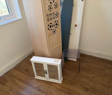 3 Bedroom Flat To Let - Photo 1