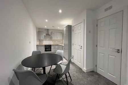 15-21 Doncaster Gate, ROTHERHAM - Photo 4