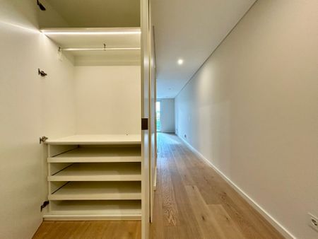 Apartamento T3 para arrendamento sem móveis em condomínio de luxo em Cascais - Photo 3