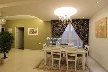 Platino Condominium - Photo 4