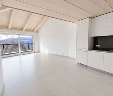 2.5 Zimmer, 108 m², 3. Stock - Photo 2