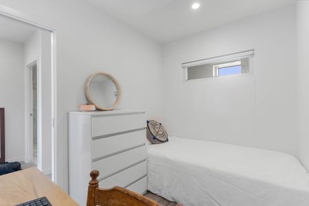 Fully Furnished in Union Green - Photo 3