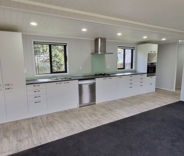 Beachlands - 3 bedroom - Photo 1