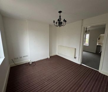 2 bedroom semi-detached house to rent - Photo 3