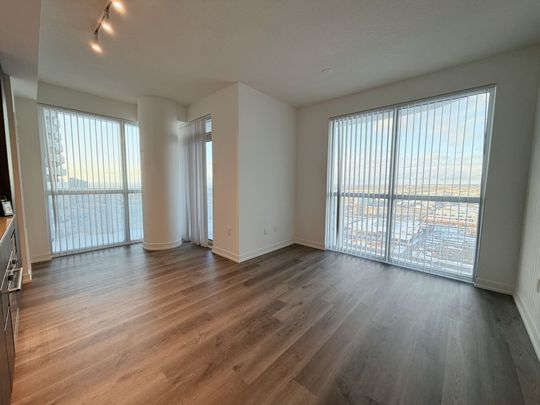 For Lease - 8 Interchange Way Unit# 3102, Vaughan, Ontario - Photo 1