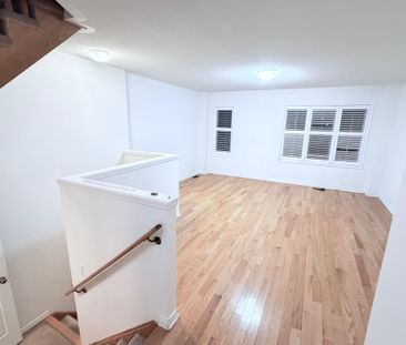 For Lease - 37 Magpie Way, Whitby, Ontario - Photo 4