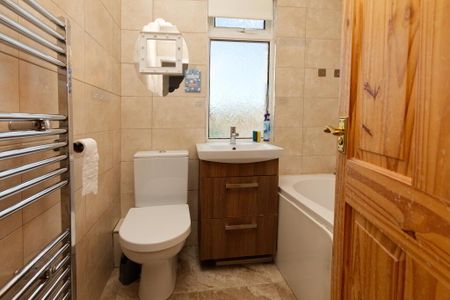 8 Shrewsbury Drive, Bangor, BT20 3JF - Photo 5