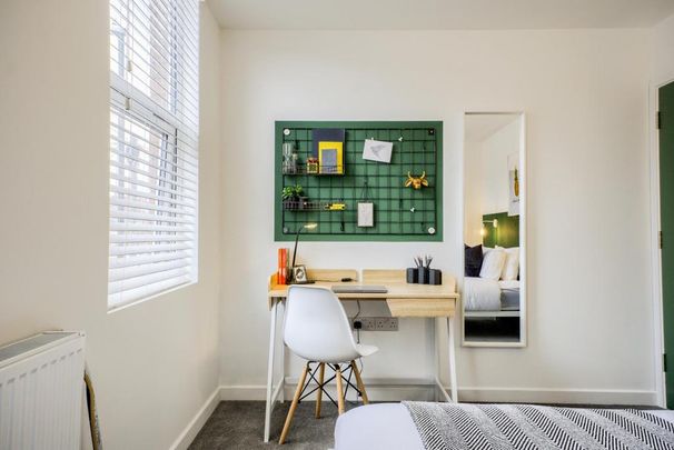 7 bedroom terraced house to rent - Photo 1