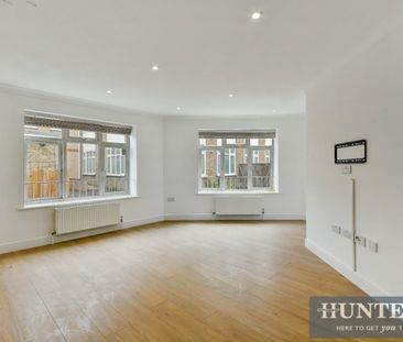 1 bedroom Flat To Let - Photo 2