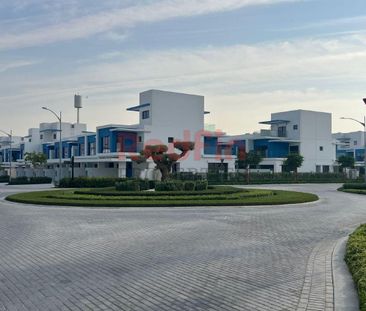 Unique Mediterranean-Inspired House - Photo 6