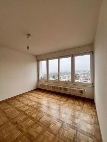 Joli logement de 2 pièces avec balcon - Photo 2