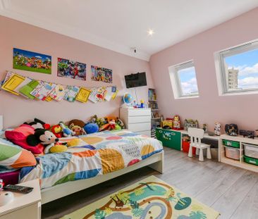 2 bedroom flat to rent - Photo 3