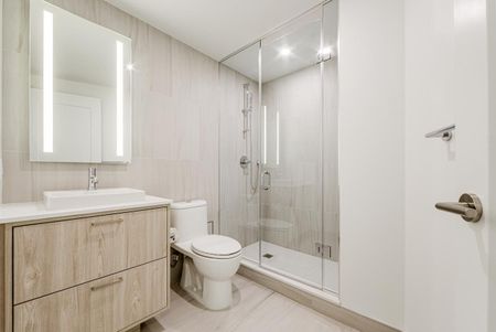 For Lease - 259 The Kingsway N/A Unit# 230, Toronto, Ontario - Photo 3