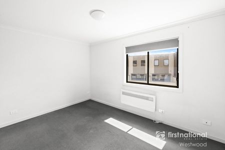 Maximum Convenience - Photo 3