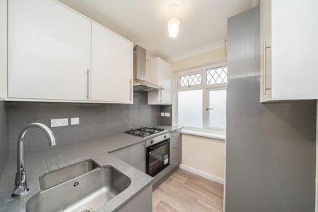 Stirling Road, Hayes, UB3 - Photo 4