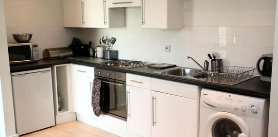 2 bedroom apartment to rent - Photo 2