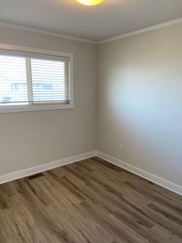 Evergreen - 3 Bedroom/3.5 Bathroom Home - 252 Maningas Bend - Photo 5