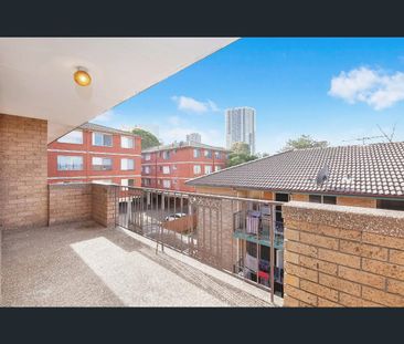 10/10 Early Street, Parramatta, NSW 2150 - Photo 2