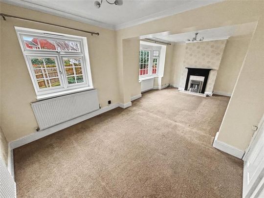 4 bedroom semi-detached house to rent - Photo 1