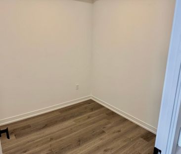 For Lease - 8 Interchange Way Unit# 4811, Vaughan, Ontario - Photo 6