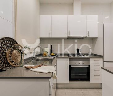 4 room luxury Apartment for rent in Barcelona, Spain - Photo 4