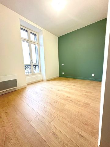 Location Appartement 4 pièces 116m² - Photo 2