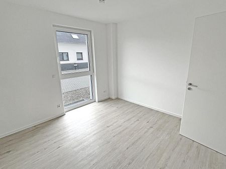 Sonnige 2-Zimmer-Wohnung - mit eigener Terrasse! - Foto 2