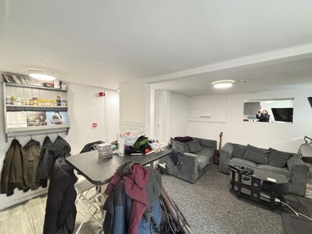 3 bedroom house to rent - Photo 2