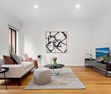 BRIGHTON BEAUTY JUST LISTED! - Photo 2