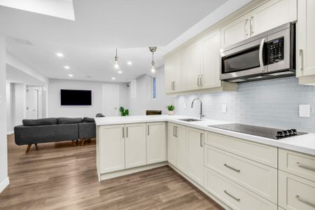 For Lease - 5463 Fudge Terrace Unit# Basement Apt, Mississauga, Ontario - Photo 2