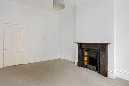 3 bedroom apartment to rent - Photo 3