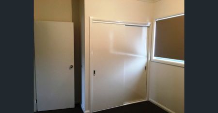 Exquisite Living! Two Bedrooms Plus A Study! - Photo 3