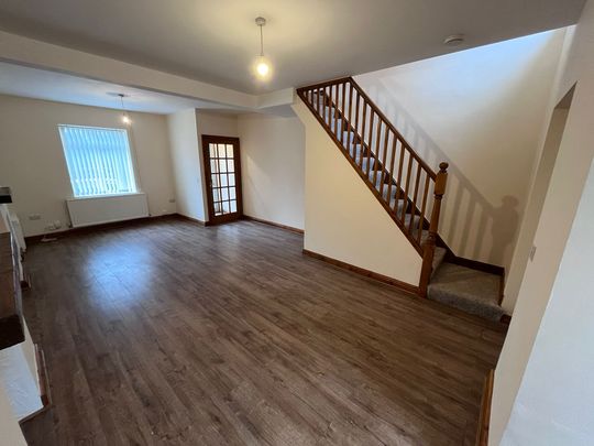 Kimberley Road, Sketty, Swansea, SA2 9DP - Photo 1