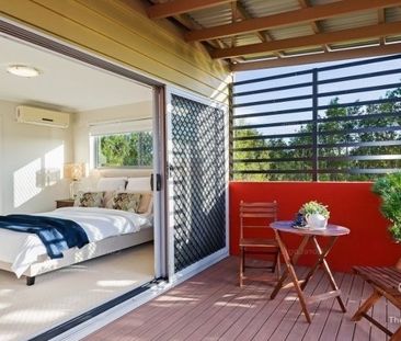 Two-bedroom townhouse with an ensuite and large balconie to each be... - Photo 5